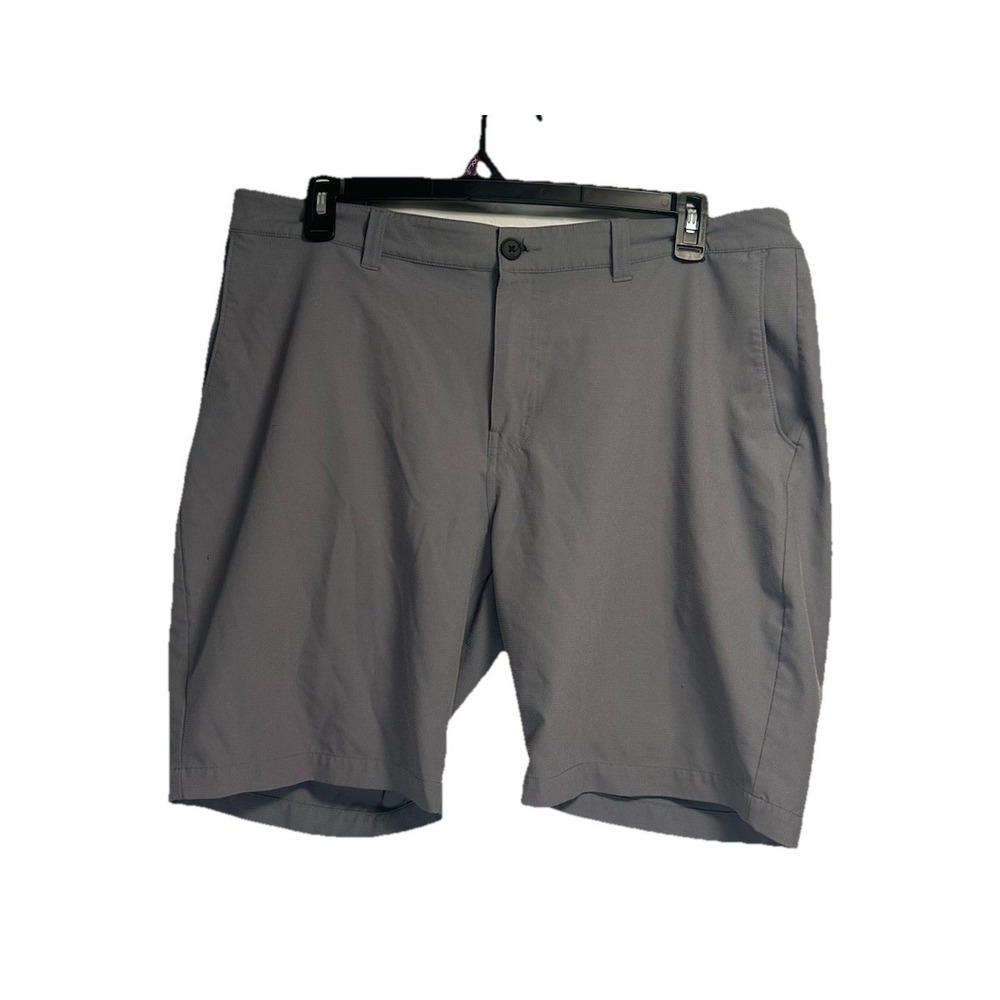 Travis Mathew Golf Shorts Men's 40 Gray Performance Stretch 9" Inseam Pockets